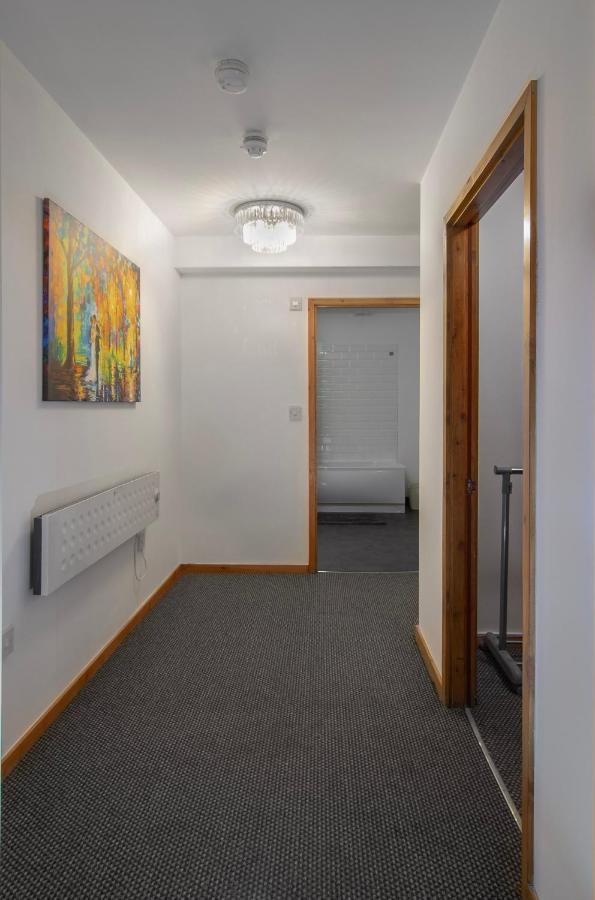 Super Spacious Church Conversion Close To Tower Blackpool Esterno foto